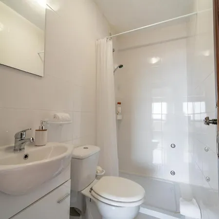 Feliciano Ramos 1 - T4 Familiar Perto Do Centro Da - Apartament Braga